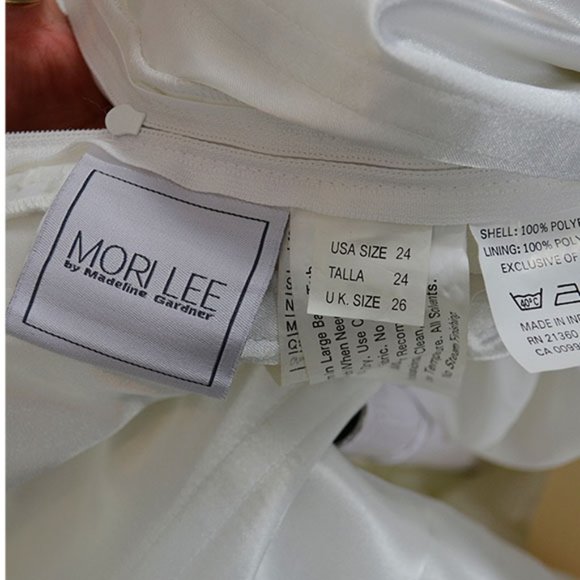 Mori Lee By Madeline Gardner Wedding Dress Size 24 NWT - Picture 13 of 16